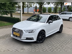Audi A3 Sportback - 40 e-tron Advance Sport Navi Pdc L.m Half leder