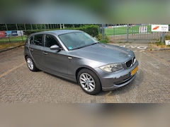 BMW 1-serie - 116i 5drs airco velgen