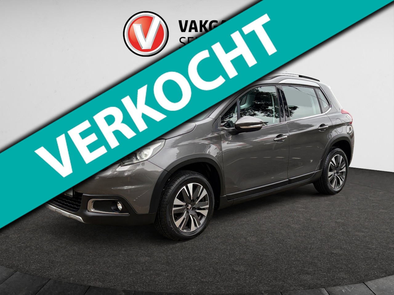 Peugeot 2008 - 1.2 PureTech Allure | Automaat | Clima | Cruise | Navi | PDC | Apple Carplay | Android Aut - AutoWereld.nl