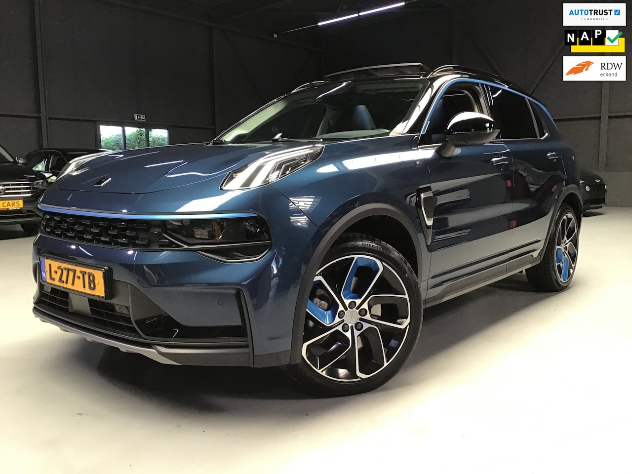 Lynk & Co 01 - 1.5 I New apk + 4x Banden I Pano I Trekhaak I Camera I Carplay I Navi I Stoelverw I Goed O - AutoWereld.nl
