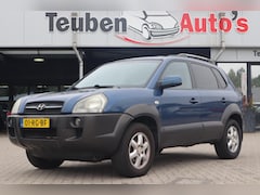 Hyundai Tucson - 2.0i Dynamic | Trekhaak | Airco | Cruise control | Zie foto's