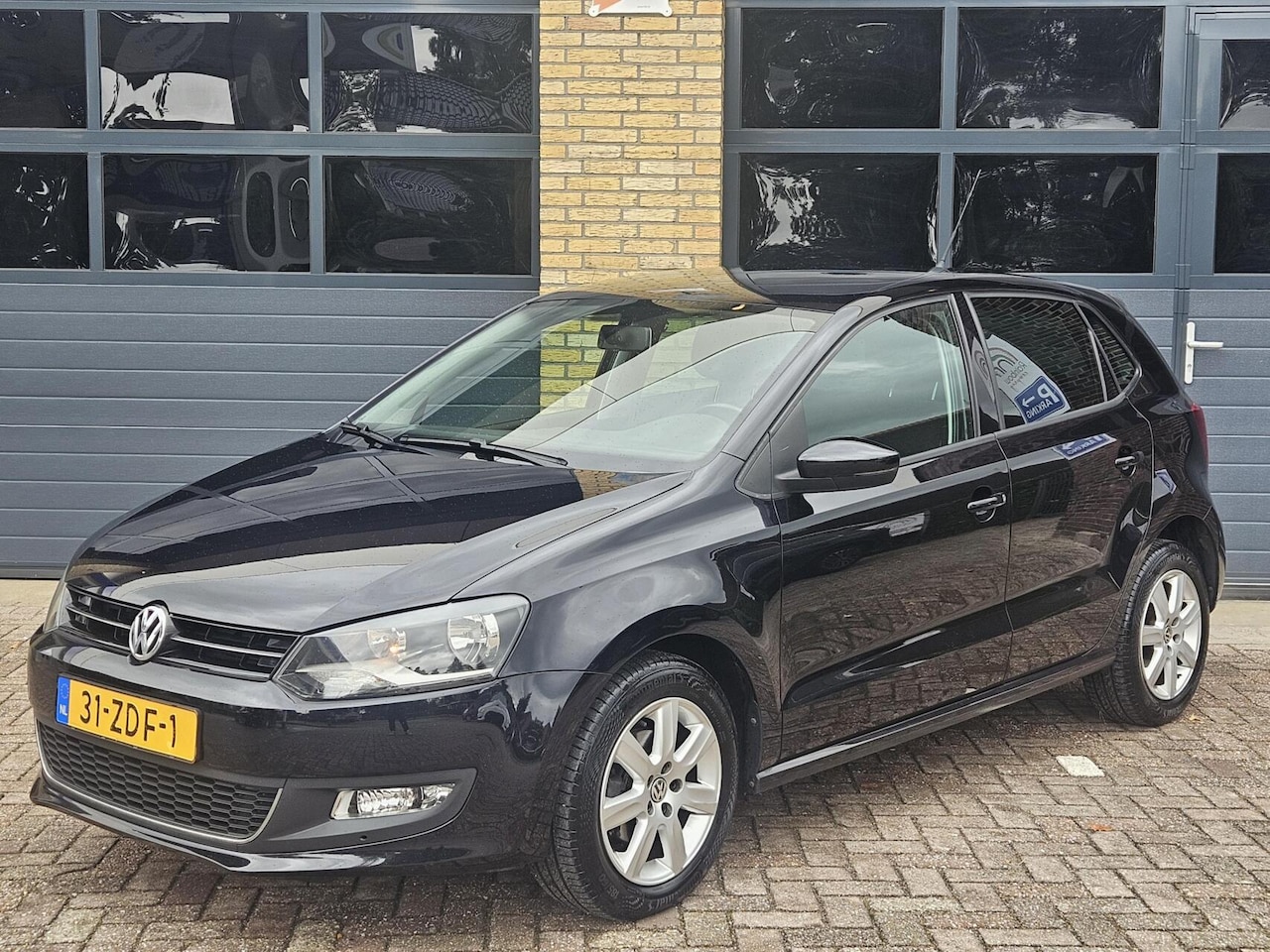 Volkswagen Polo - 1.2 TSI Highline | Trekhaak | Dealer onderhouden | Climate Control - AutoWereld.nl
