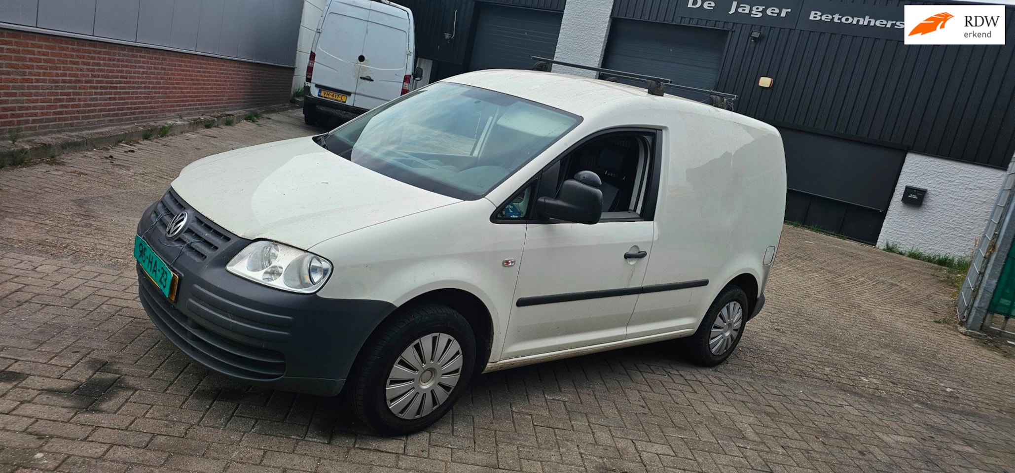 Volkswagen Caddy - 2.0 SDI lage kms - AutoWereld.nl