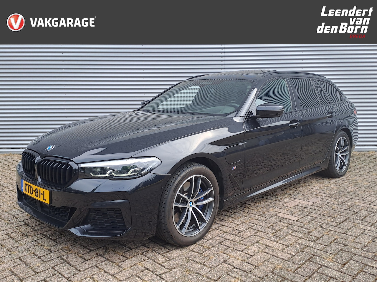 BMW 5-serie Touring - 530e xDrive M SPORT | Pano | Harman Kardon | 360 Camera | Head up | Elektrisch Wegklapbare - AutoWereld.nl