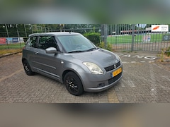 Suzuki Swift - 1.5 Exclusive
