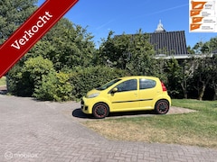 Peugeot 107 - 1.0-12V XS