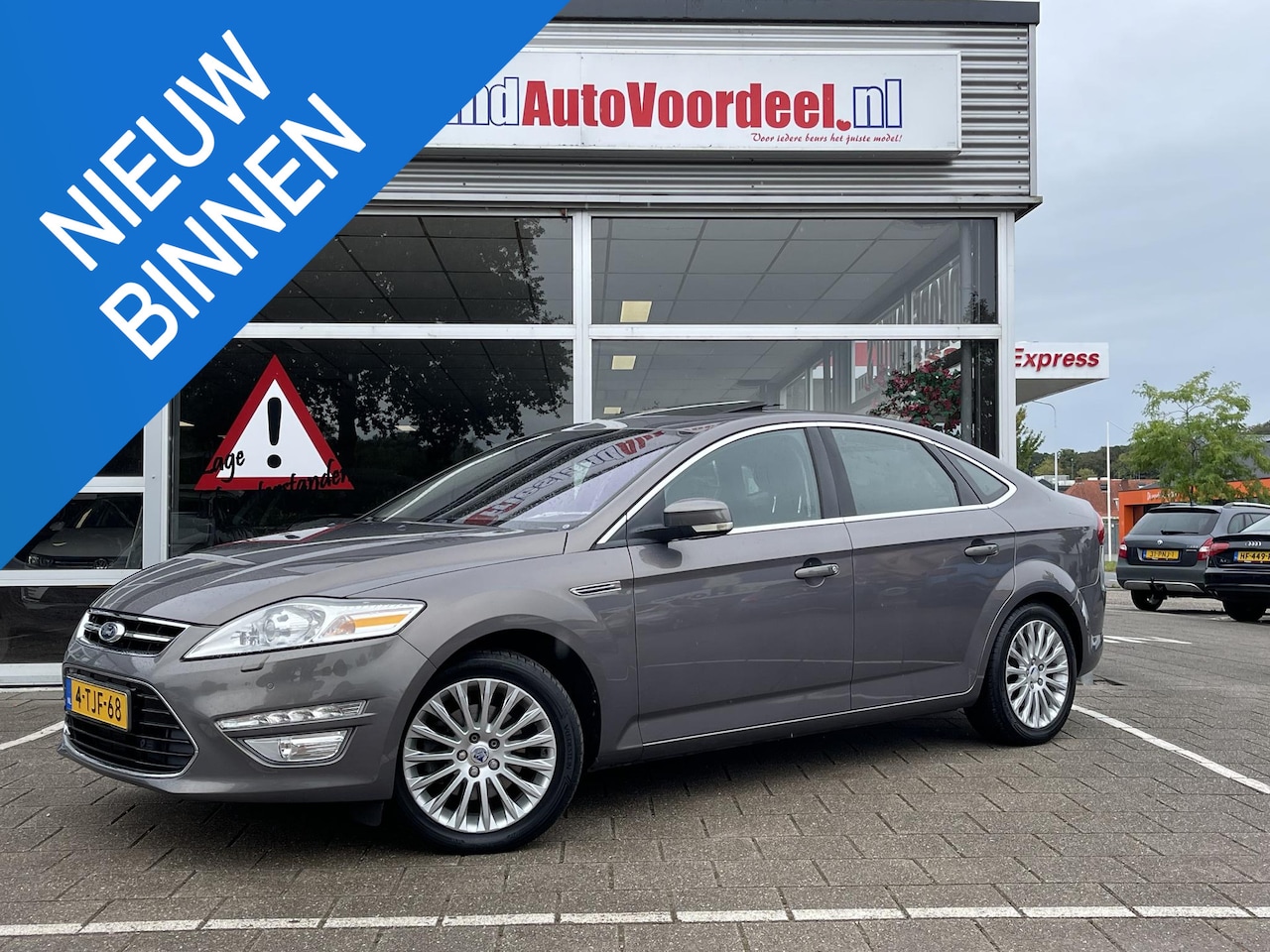 Ford Mondeo - 2.0 EcoBoost Platinum 2.0 EcoBoost Platinum - AutoWereld.nl