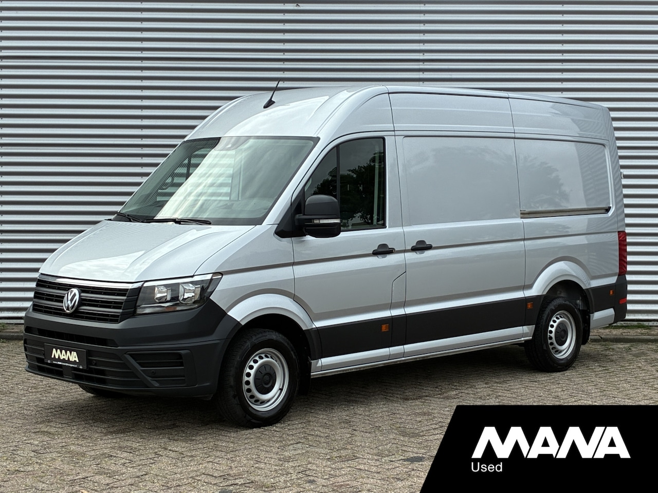 Volkswagen Crafter - 35 2.0 TDI L3H3 177pk Automaat Dubbele schuifdeur Camera Airco Cruise - AutoWereld.nl