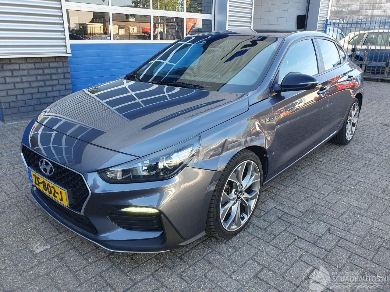 Hyundai i30 Fastback - I-30 1.4 T-GDI N Line - AutoWereld.nl