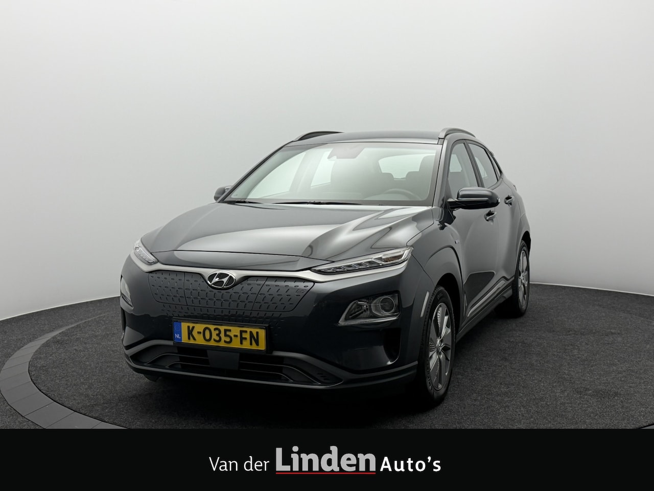 Hyundai Kona Electric - EV Comfort 64 kWh 3- Fase SOH 96,4% | Warmtepomp | Trekhaak | Camera | Adaptive Cruise Con - AutoWereld.nl
