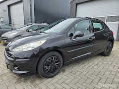 Peugeot 207 - 1.4 VTi Cool 'n Blue AIRCO/CRUISE APK 09/2027 VASTEPRIJS