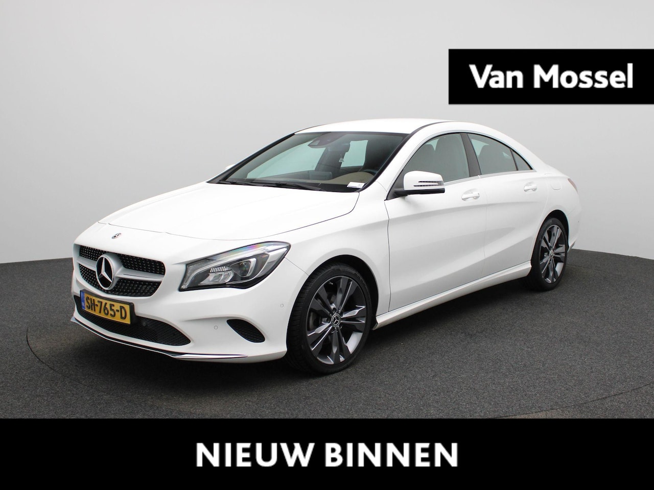 Mercedes-Benz CLA-Klasse - 200 Prestige | Automaat | Climate Control| Stoelverwarming | Achteruitrijcamera | Parkeers - AutoWereld.nl