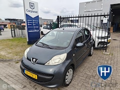 Peugeot 107 - 1.0-12V XR