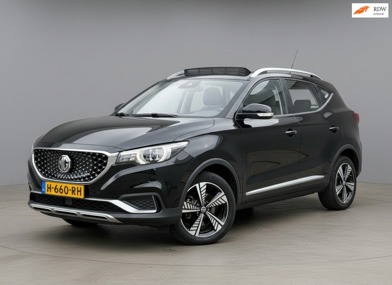 MG MG ZS EV - Luxury 45 kWh|SOH 91%|Pano|Leder|NAP|Camera - AutoWereld.nl