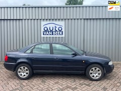 Audi A4 Limousine - 1.6 C Comfort