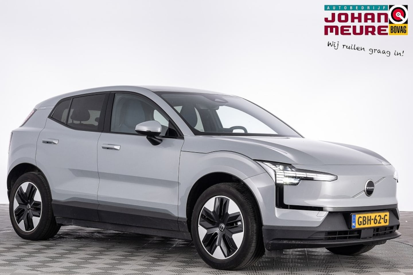 Volvo EX30 - Single Motor Core 51 kWh ✅ 1e Eigenaar | SOH: 98,7% | - AutoWereld.nl