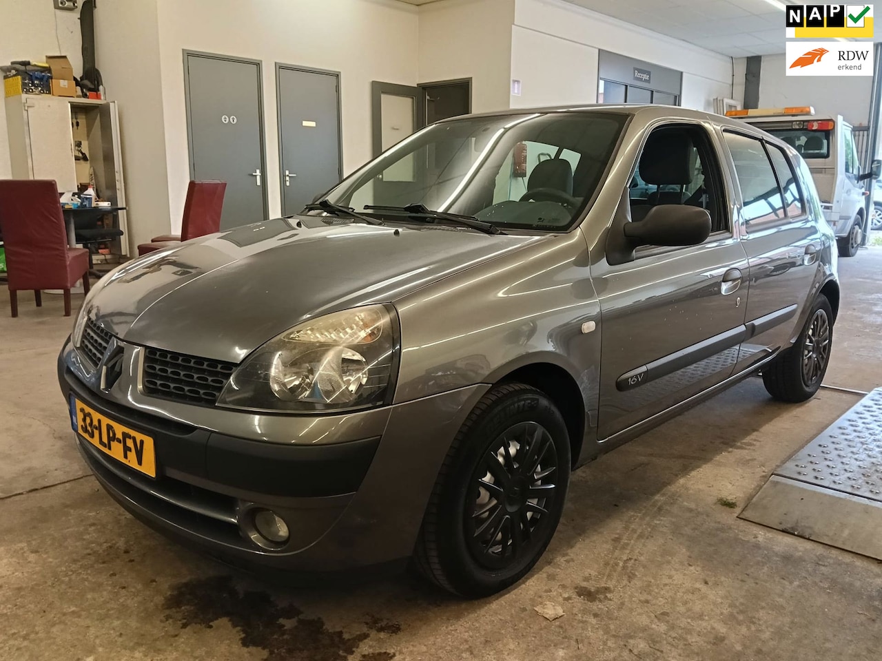 Renault Clio - 1.2-16V Dynamique met Nieuwe Apk - AutoWereld.nl