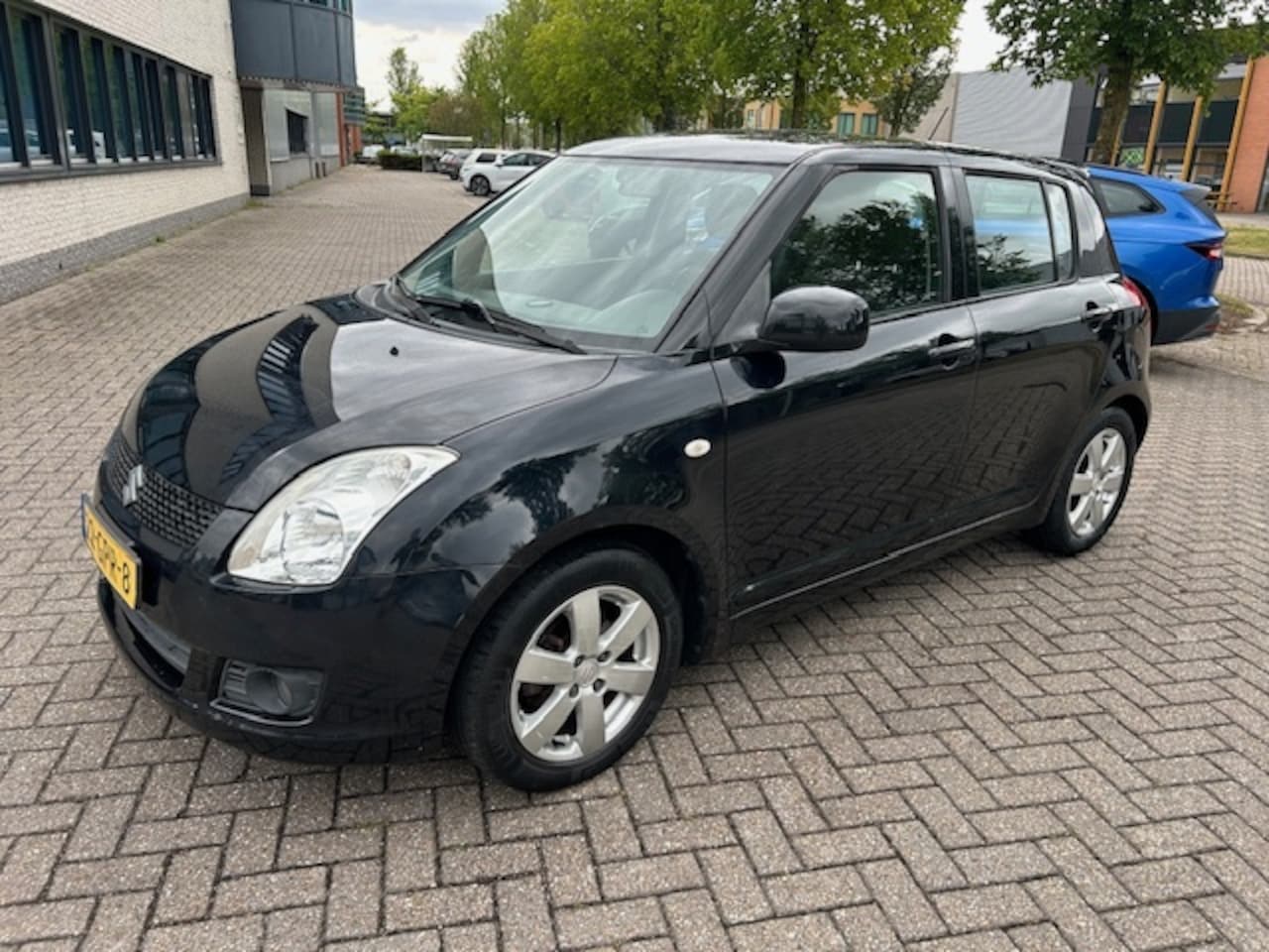Suzuki Swift - 1.3 Shogun 93PK AIRCO ELEKT-PKKT NAP! - AutoWereld.nl