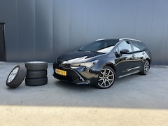Toyota Corolla Touring Sports - 1.8 Hybrid CAMERA NAVI ADAPT CRUISE ECC LMV