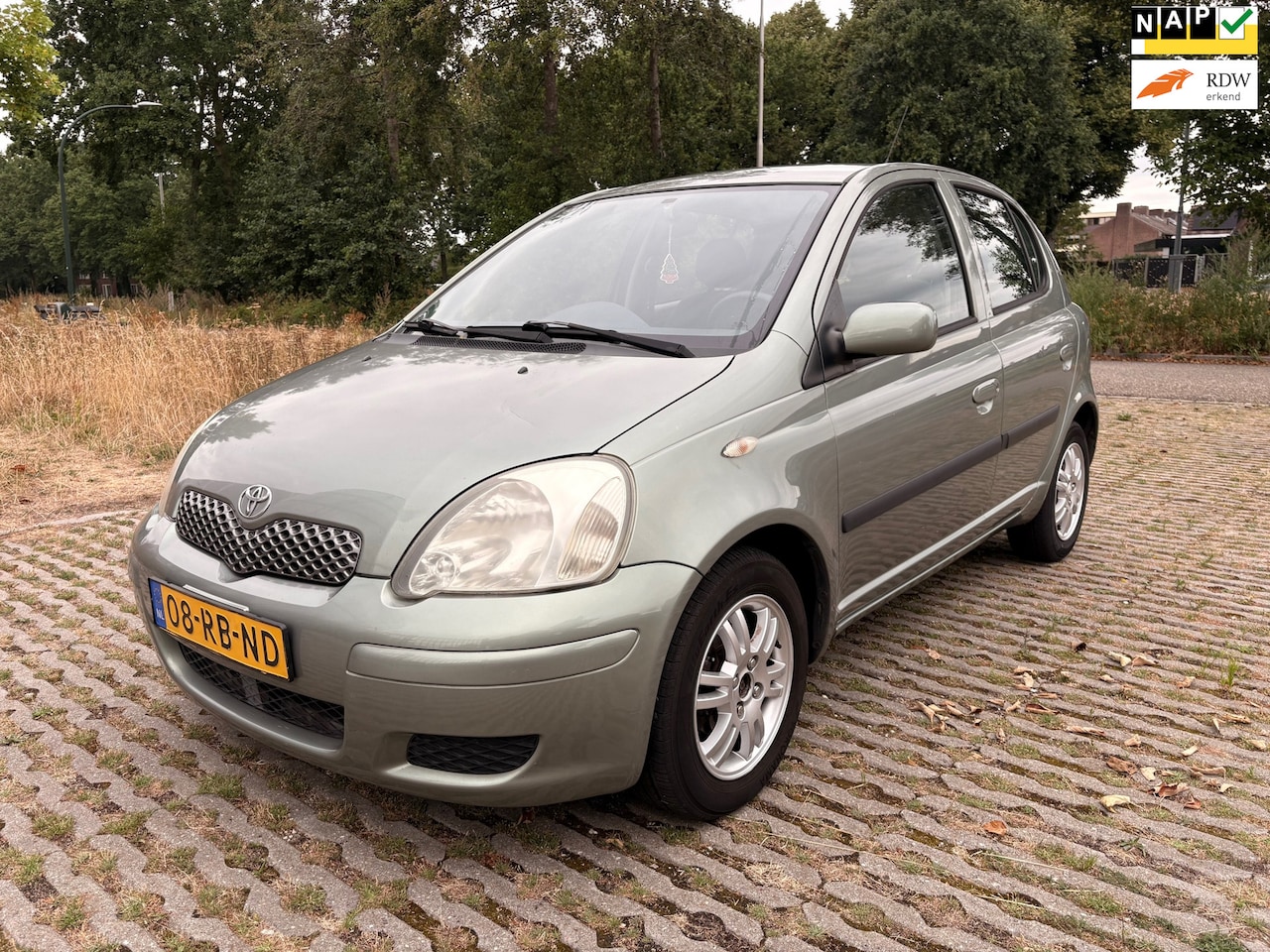 Toyota Yaris - 1.3 VVT-i Sol - airco - nieuwe apk tot 08-2027 - AutoWereld.nl