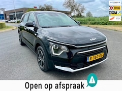 Kia Niro - 1.6 GDi Hybrid ComfortLine, Aut, Acc, Cam, Carplay, Lmv, Climate, 1e eig afk, Geen import,