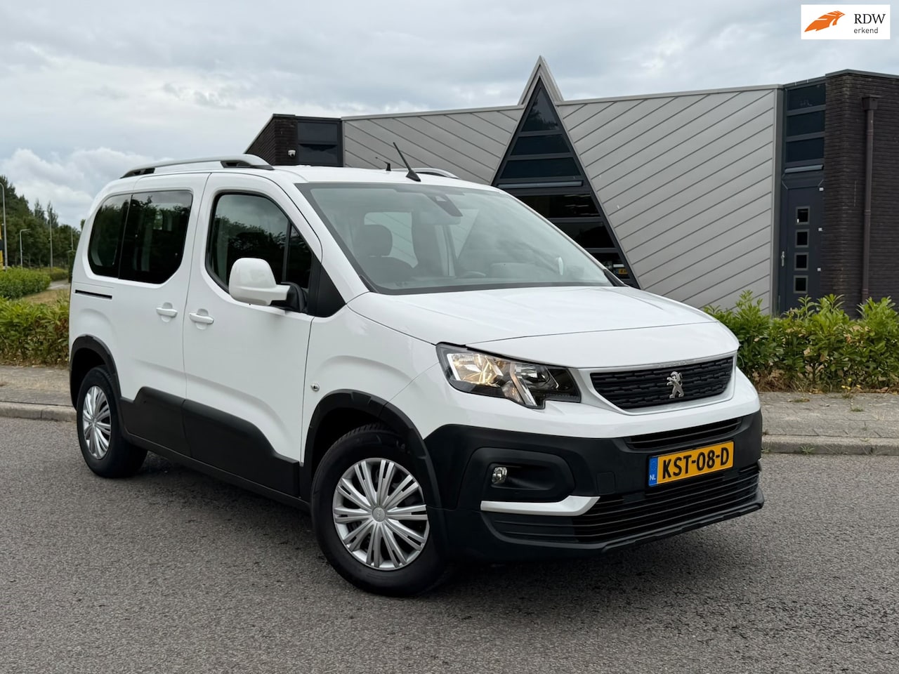 Peugeot Rifter - 1.2 Puretech Active 1.2 Puretech Active - AutoWereld.nl