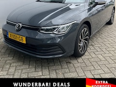 Volkswagen Golf Variant - 1.0 eTSI Life Business | Parkeersensoren | Navigatie | Adaptieve cruise control | Stoelver