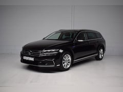 Volkswagen Passat Variant - 1.4 TSI PHEV GTE Business SOH / LEER / LED / CARPLAY / TREKHAAK / CAMERA / VIRTUAL / BTW /