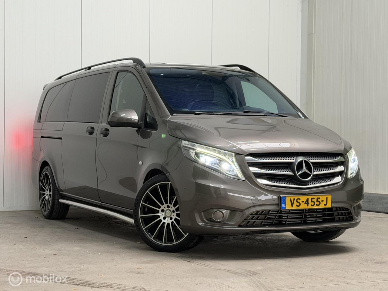 Mercedes-Benz Vito - Bestel 114 CDI Extra Lang DC Comfort 20 inch! - AutoWereld.nl