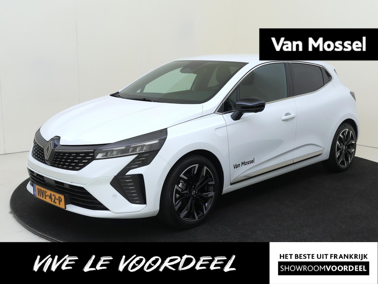 Renault Clio - 1.6 E-Tech Full Hybrid 145 PK techno |  Pack City Premium | Pack Driving & Safety | Pack L - AutoWereld.nl