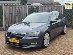 Skoda Superb Combi - 1.4 TSI ACT Ambition APP, TREKHAAK, PDC, STOELV