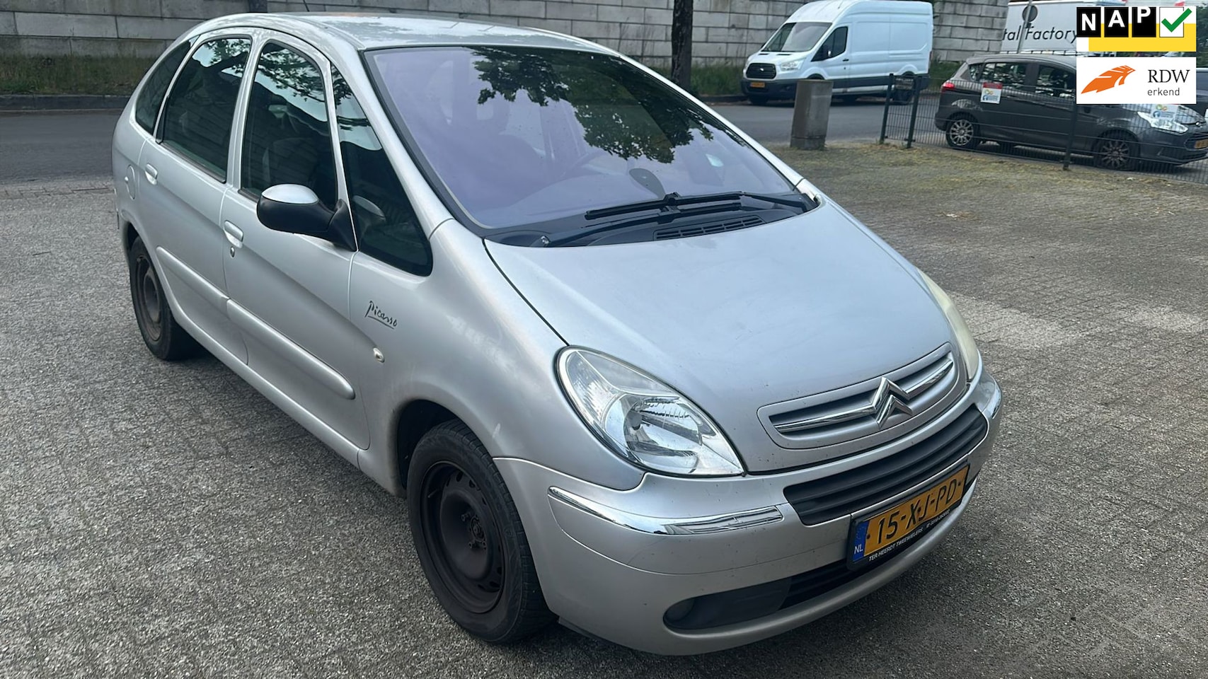Citroën Xsara Picasso - 1.6i-16V Prestige *apk:08-2027* - AutoWereld.nl