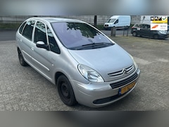 Citroën Xsara Picasso - 1.6i-16V Prestige *apk:08-2027