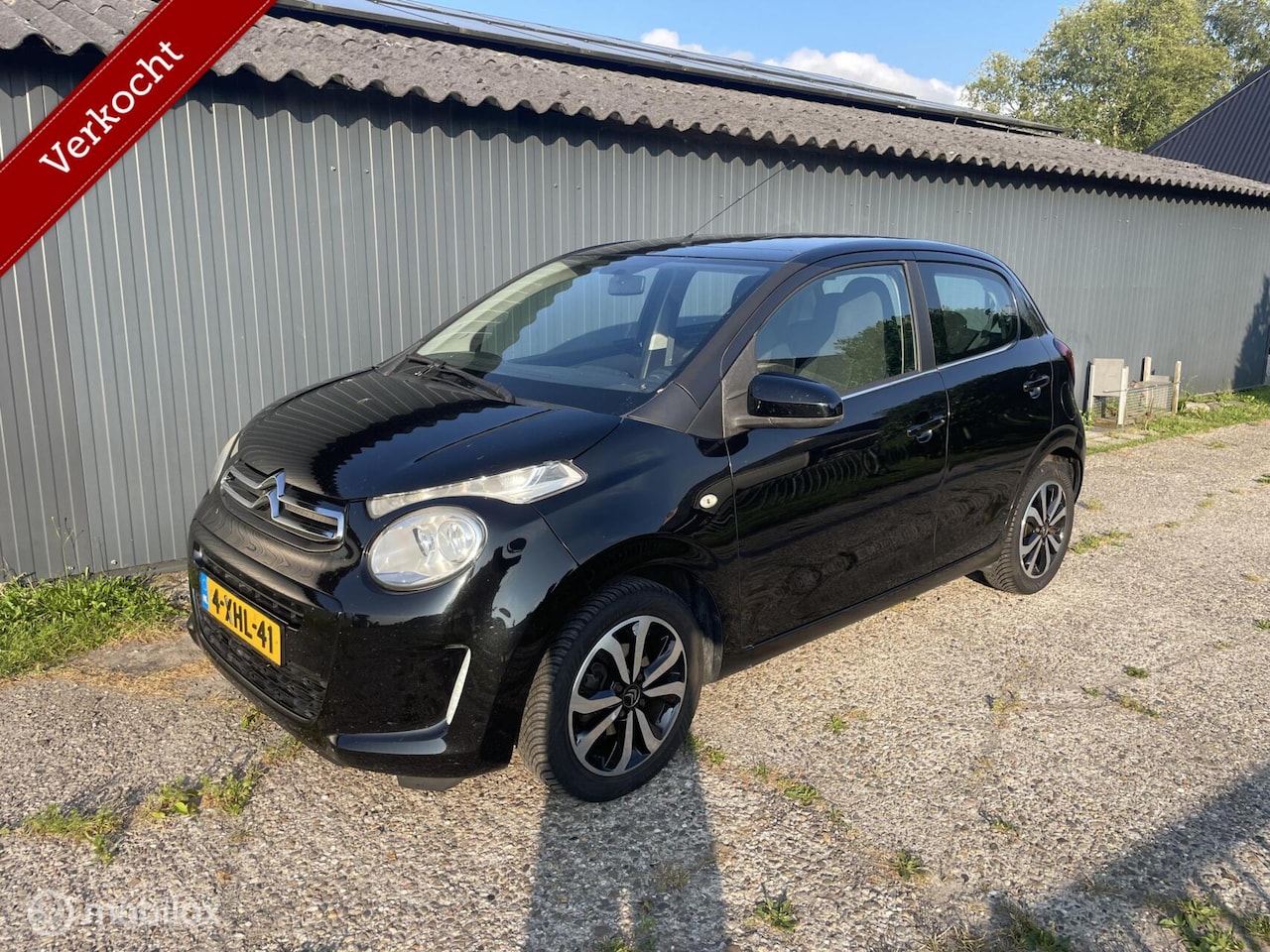 Citroën C1 - 1.0 e-VTi Shine Airco/Cruise/Camera/Navi/15"! - AutoWereld.nl
