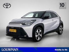 Toyota Aygo X - Hybrid 115 pulse | Easy Pack | keyless entry | Parkeersensor voor en achter |