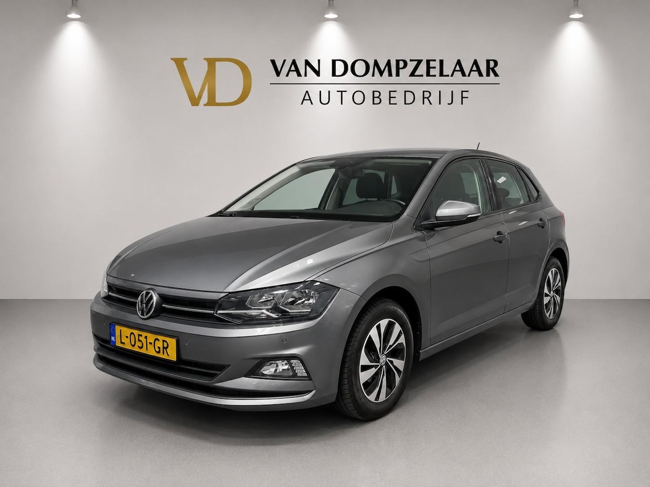 Volkswagen Polo - 1.0 TSI COMFL. / DSG-AUTOMAAT / 5-DRS / NAVI / PDC / - AutoWereld.nl