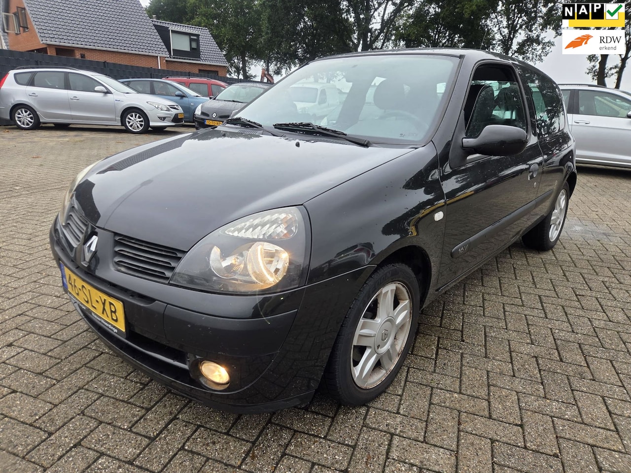 Renault Clio - 1.2-16V Community 2006. Airco/Mistlampen etc.. Inruilkoopje! - AutoWereld.nl
