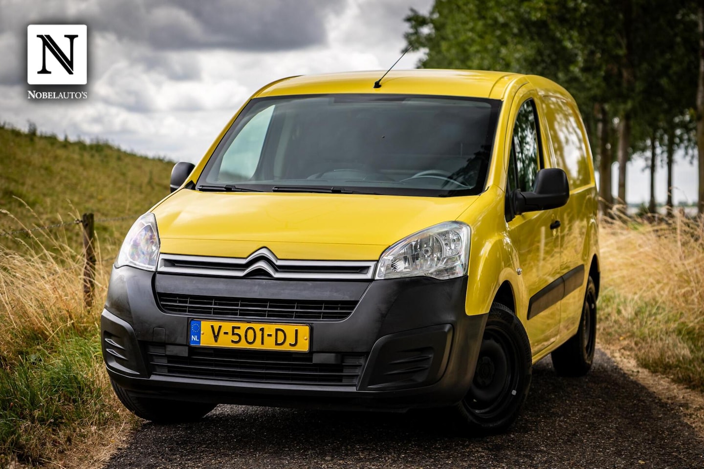 Citroën Berlingo - bestel 1.6 BlueHDI 100 Club S&S |Nap |Airco - AutoWereld.nl