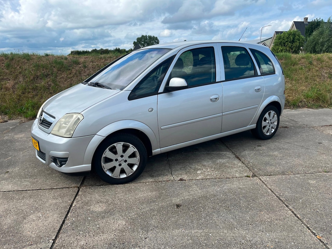Opel Meriva - 1.6-16V APK 09-2027 - AutoWereld.nl