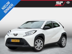 Toyota Aygo X - 1.0 VVT-i MT Play Airco Camera Cruise