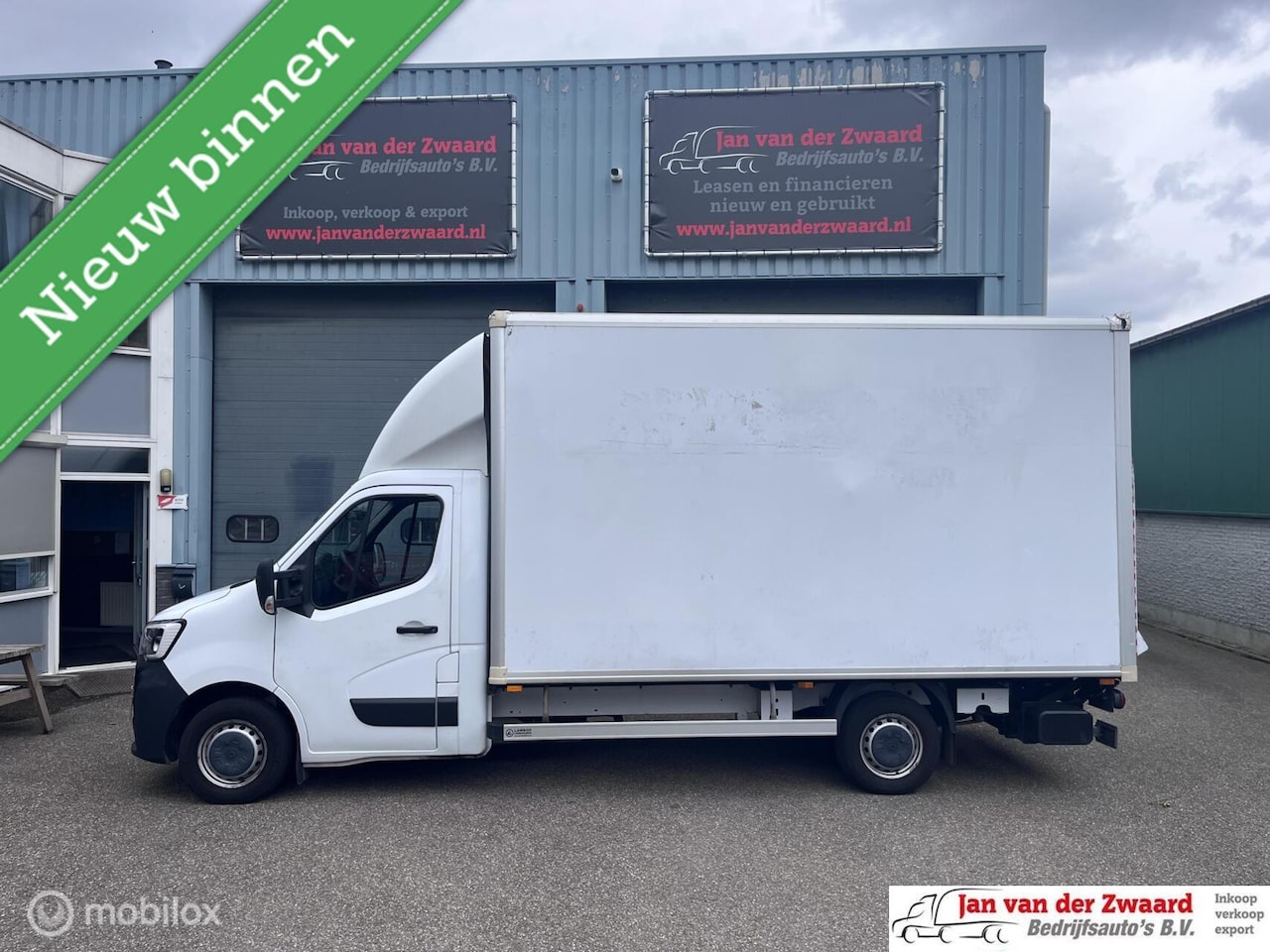 Renault Master - T35 2.3 dCi 145 Meubelbak Laadklep Laadlift - AutoWereld.nl