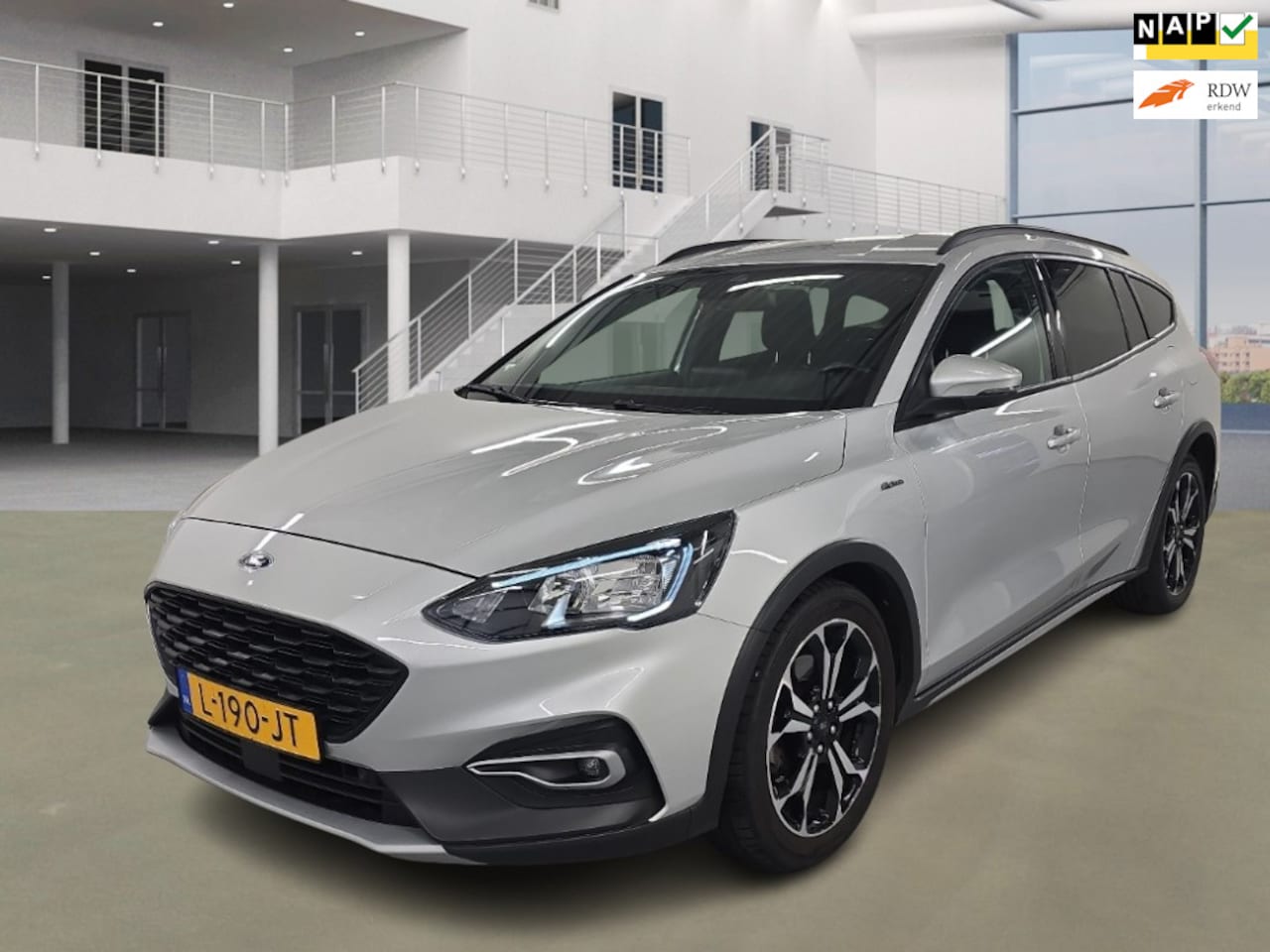 Ford Focus Wagon - 1.5 EcoBoost Active X Business 1.5 EcoBoost Active X Business - AutoWereld.nl