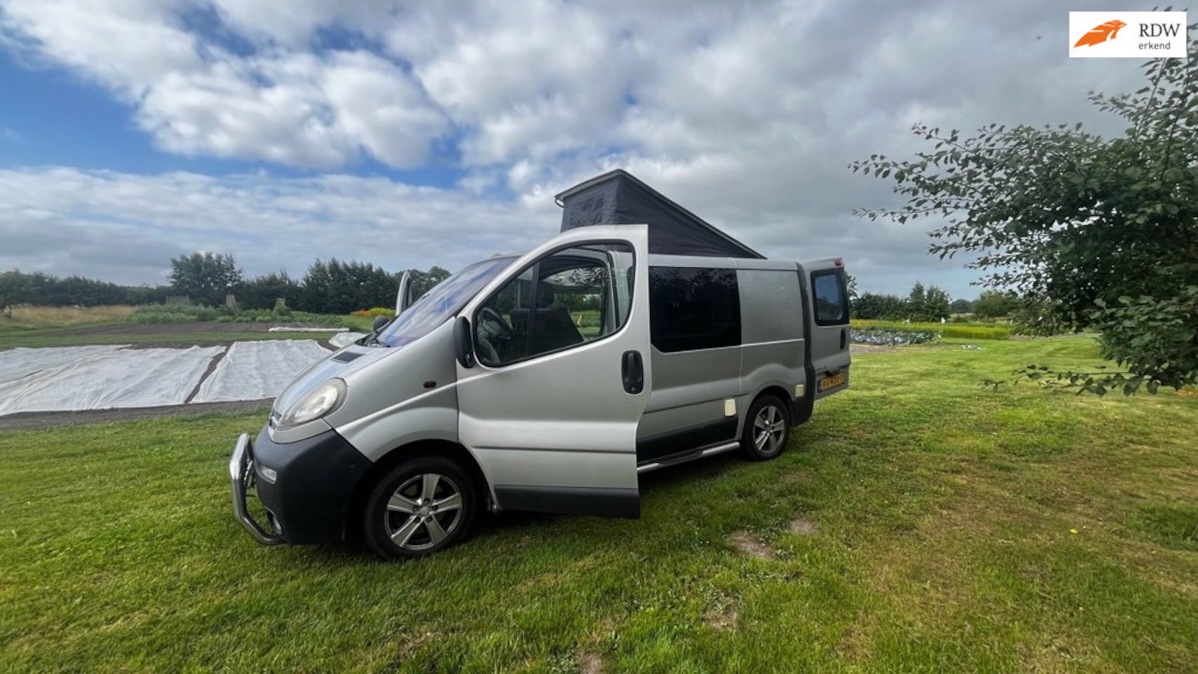 Opel Vivaro - 1.9DTI 2.7T CAMPERbus - AutoWereld.nl