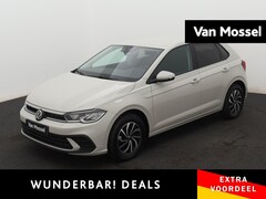 Volkswagen Polo - 1.0 TSI Life Edition 95pk | Navigatie | Apple CarPlay en Android Auto Draadloos | Achterui