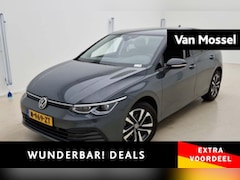 Volkswagen Golf - 1.0 eTSI Life | 110 PK | Automaat | Adaptieve Cruise Control | Trekhaak | Stoelverwarming