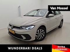 Volkswagen Polo - 1.0 TSI Life Business 95 PK| Origineel Nederlands | 1e Eigenaar | Navigatie | Stoelverwarm