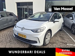 Volkswagen ID.3 - Pure Oranje Edition 52 kWh | DEMO | PARKEERSENSOREN | APPLE CARPLAY / ANDROID AUTO |