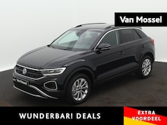 Volkswagen T-Roc - 1.5 TSI Life Edition 150PK | Automaat | Multimedia Pakket | Achteruitrijcamera | Privacy G