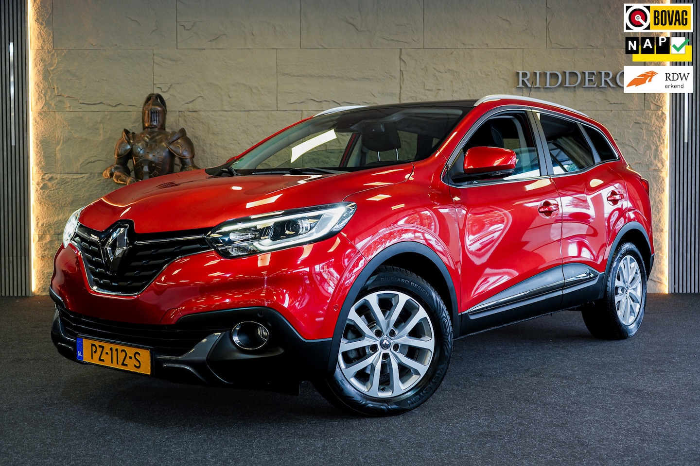 Renault Kadjar - 1.2 TCe Intens|AUTOMAAT|NAP|2E EIG|TREKHAAK|PANO|CRUISE|NAVI| - AutoWereld.nl