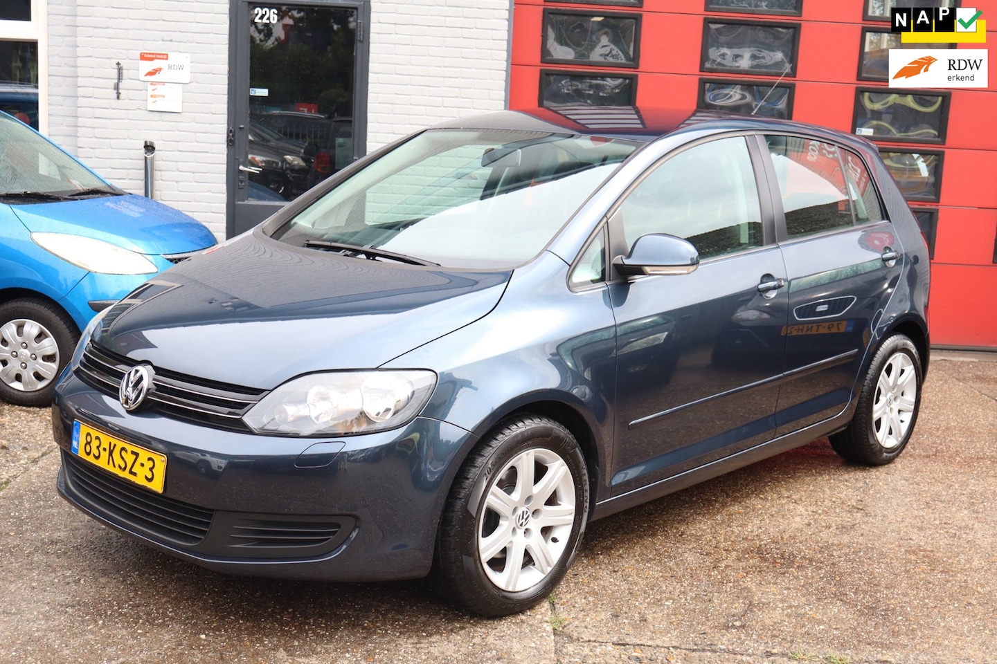 Volkswagen Golf Plus - 1.2 TSI Comfortline BlueMotion 1.2 TSI Comfortline BlueMotion , Navi , Airco ,Groot scherm - AutoWereld.nl